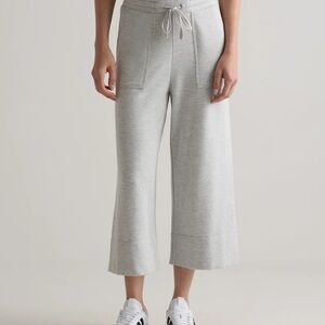 Quince Light Gray Cropped Pants